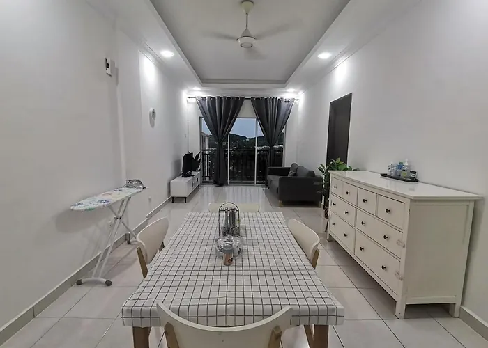 Yuslina Homestay